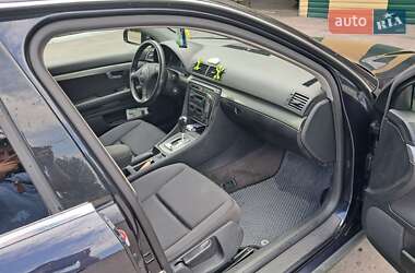 Седан Audi A4 2002 в 
