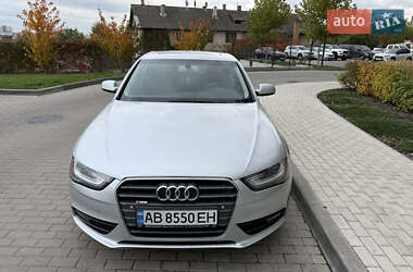 Седан Audi A4 2012 в 