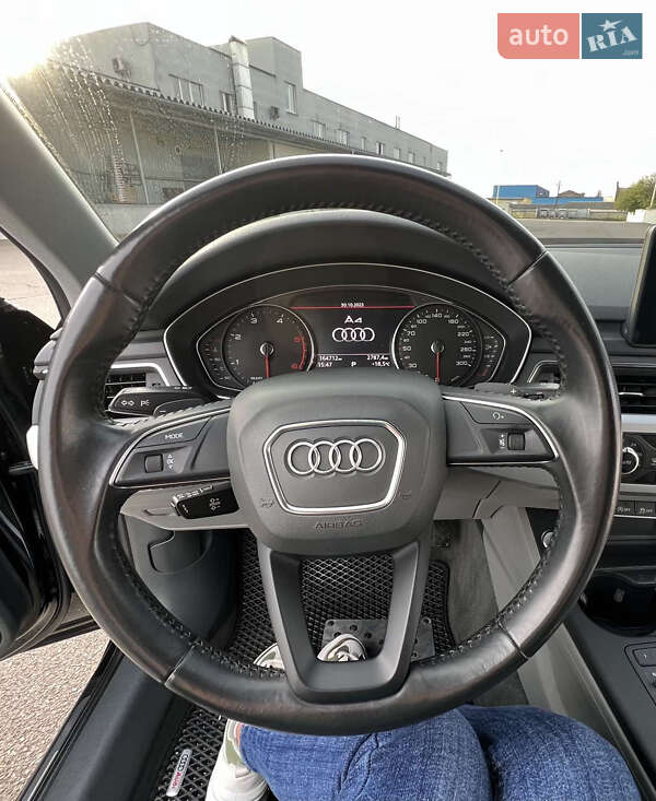 Універсал Audi A4 2017 в Ужгороді