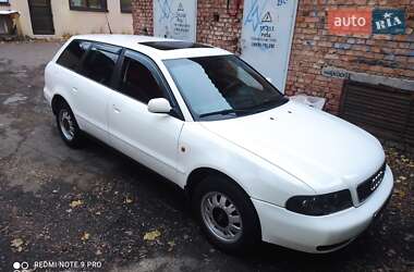 Универсал Audi A4 1997 в 