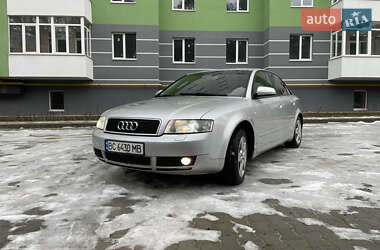 Седан Audi A4 2004 в Новояворівську