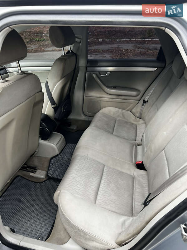 Універсал Audi A4 2004 в Жашківу