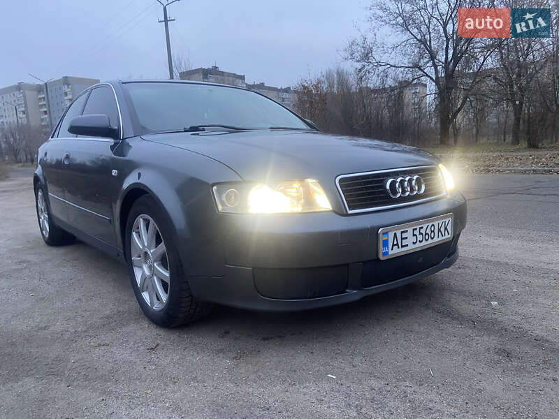 Седан Audi A4 2001 в Желтых Водах