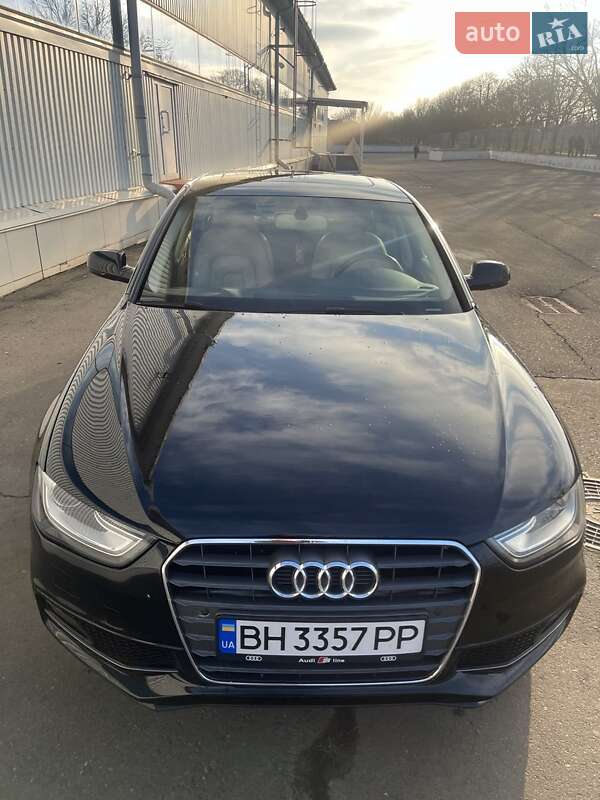 Седан Audi A4 2014 в Білгороді-Дністровському