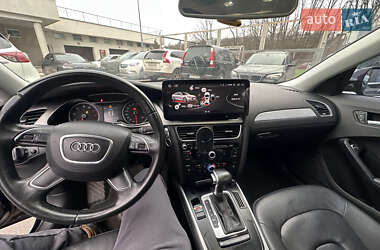 Седан Audi A4 2013 в 