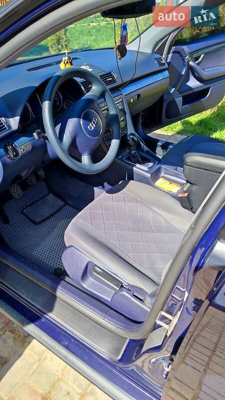 Седан Audi A4 2003 в Виннице