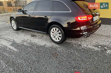 Универсал Audi A4 2013 в 