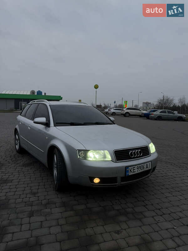 Универсал Audi A4 2004 в Киеве