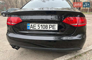 Седан Audi A4 2012 в Днепре