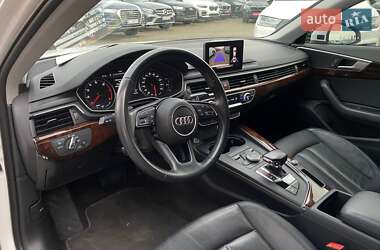 Седан Audi A4 2019 в Львове