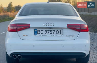 Седан Audi A4 2014 в 