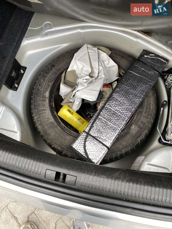 Седан Audi A4 2002 в Подволочиске фото 6 Седан Audi A4 2002 в Подволочиске