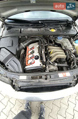 Седан Audi A4 2002 в 