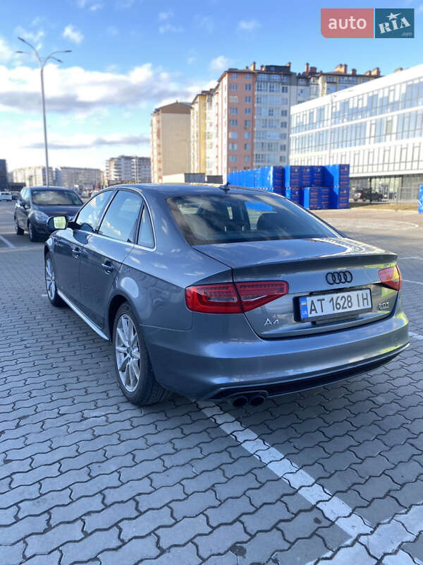 Седан Audi A4 2015 в Ивано-Франковске