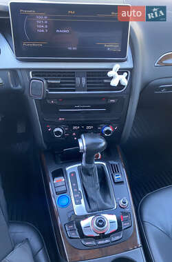 Седан Audi A4 2015 в Ивано-Франковске