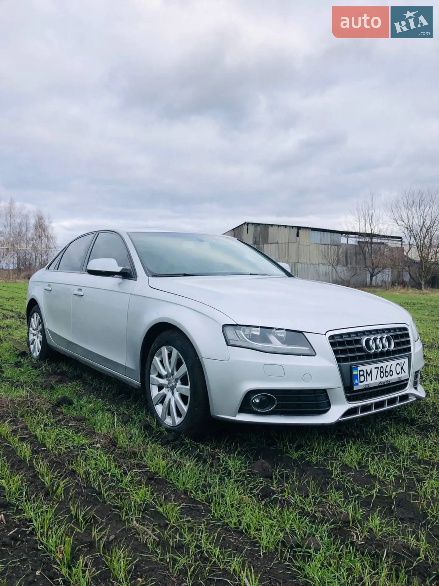 2011 Audi A4 - мініатюра 4