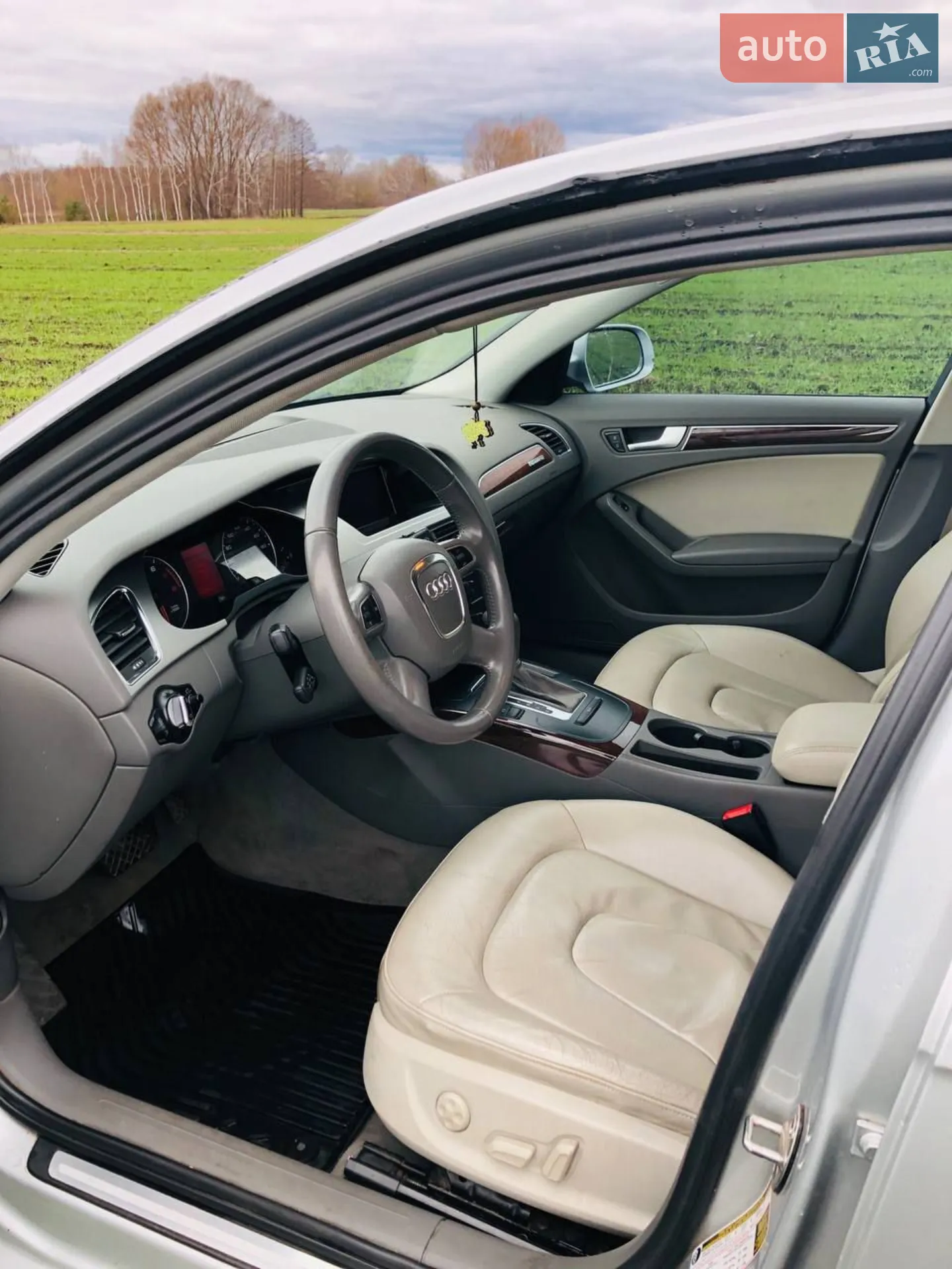 2011 Audi A4 - мініатюра 10