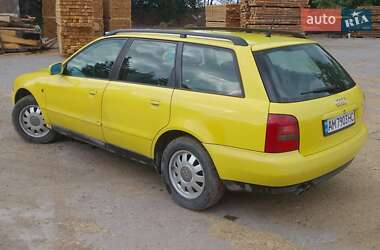 Универсал Audi A4 1998 в 