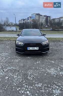 Седан Audi A4 2017 в Львові