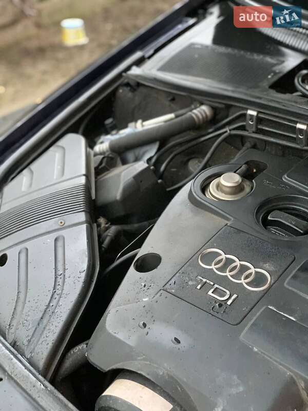 Универсал Audi A4 2002 в Луцке