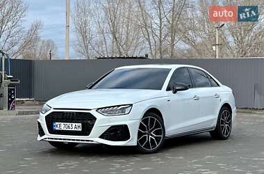 Седан Audi A4 2021 в Дніпрі