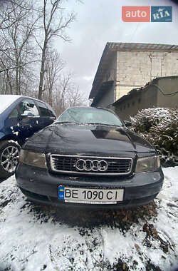 Седан Audi A4 1995 в Києві