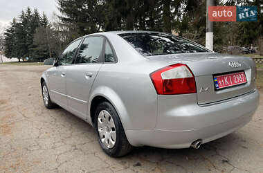 Седан Audi A4 2004 в Христиновке