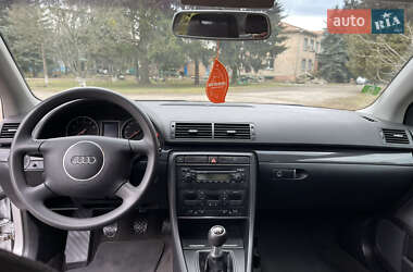 Седан Audi A4 2004 в Христиновке