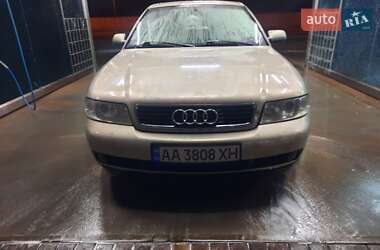 Седан Audi A4 2000 в Києві