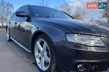 Седан Audi A4 2010 в 