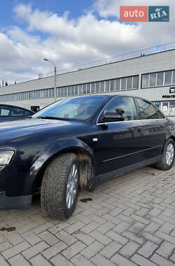 Седан Audi A4 2001 в 