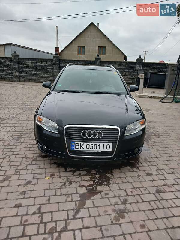 Универсал Audi A4 2007 в Вараше
