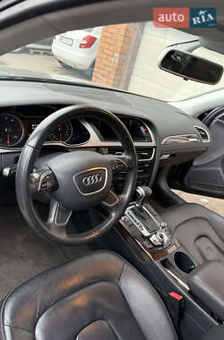 Седан Audi A4 2014 в 