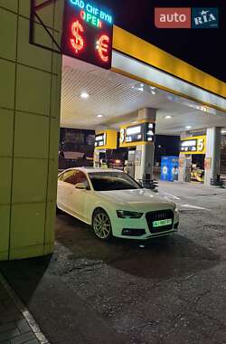 Седан Audi A4 2015 в 