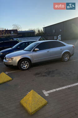 Седан Audi A4 2002 в 