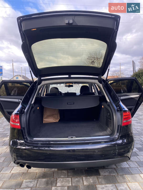 Универсал Audi A4 2011 в Староконстантинове