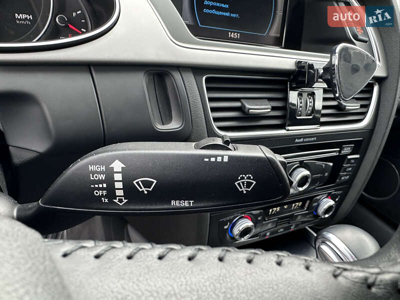 Седан Audi A4 2014 в Киеве