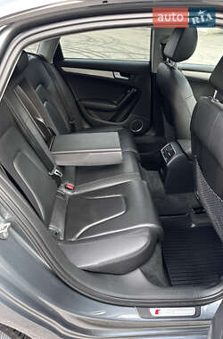 Седан Audi A4 2014 в 