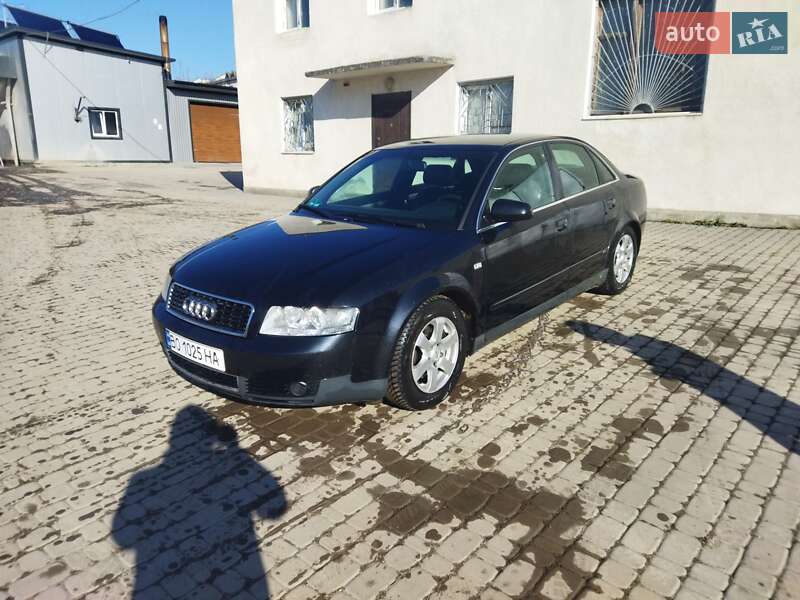 Седан Audi A4 2003 в Борщеве