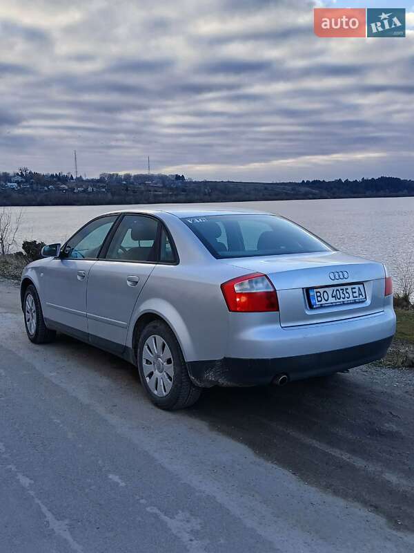 Седан Audi A4 2002 в Тернополі