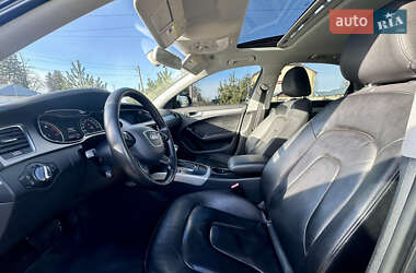 Седан Audi A4 2013 в Львове