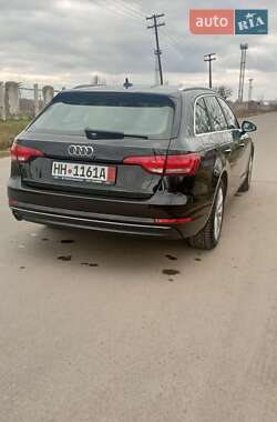 Универсал Audi A4 2017 в Рени