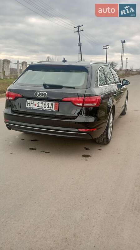 Универсал Audi A4 2017 в Рени