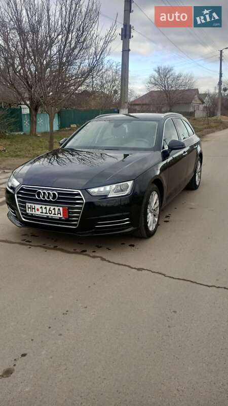 Універсал Audi A4 2017 в Рені