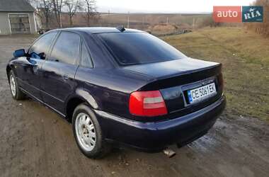 Седан Audi A4 1998 в 