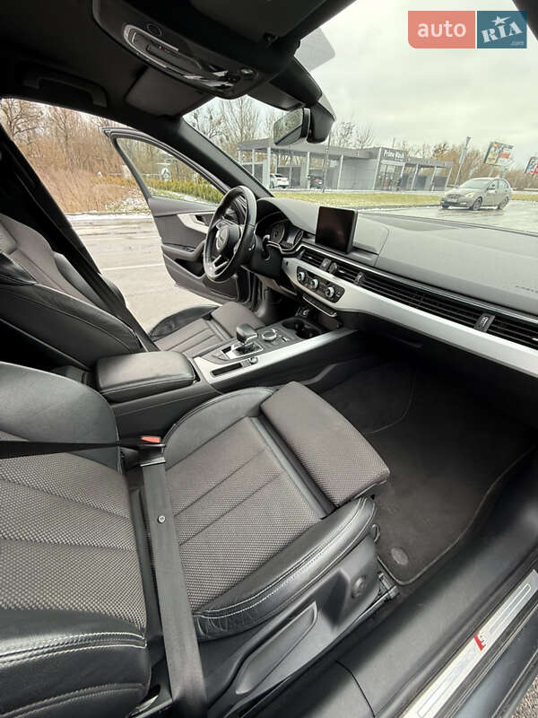 Универсал Audi A4 2017 в Киеве