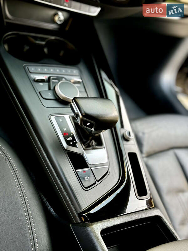 Універсал Audi A4 2019 в Києві