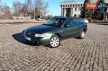 Універсал Audi A4 2001 в Кам'янець-Подільському