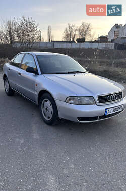 Седан Audi A4 1996 в 