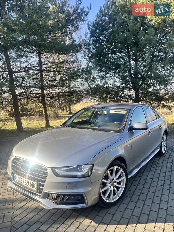 Седан Audi A4 2015 в Дрогобичі